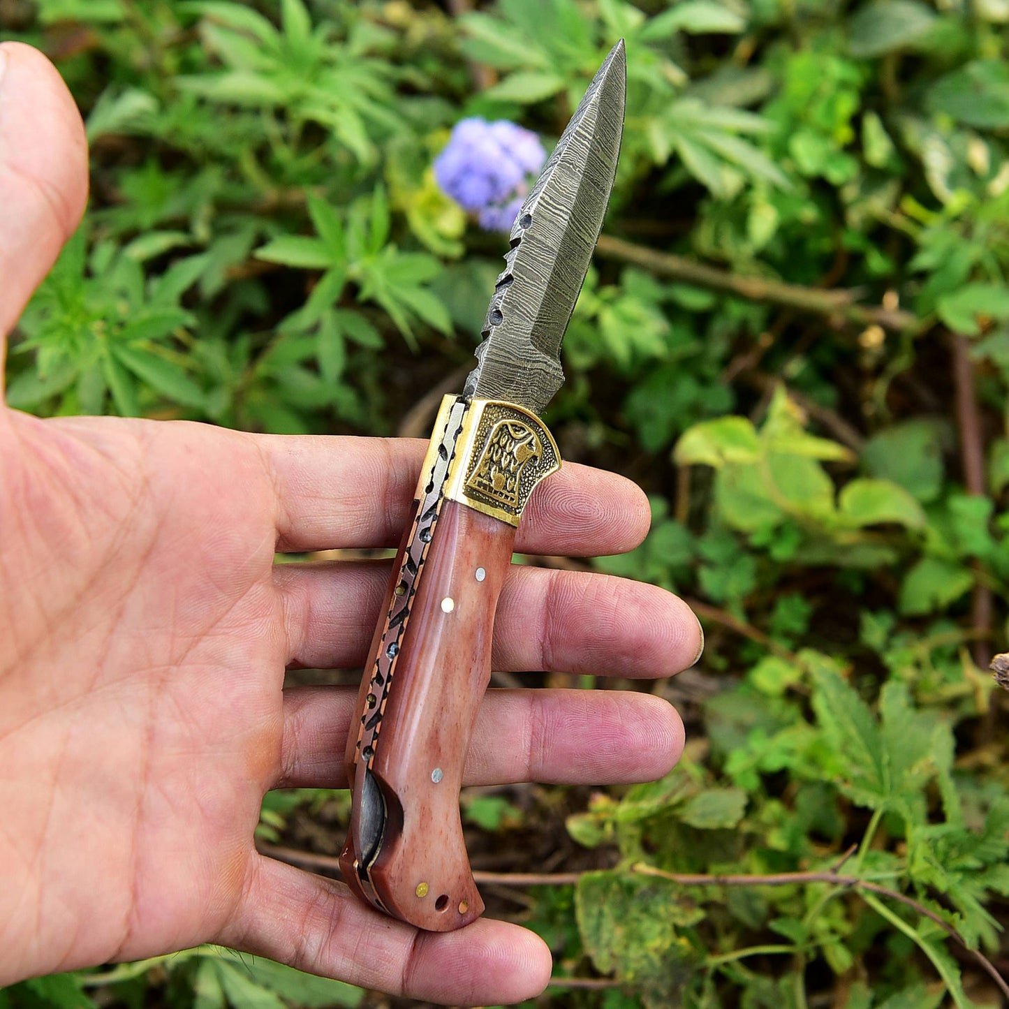 Hand Made Damascus Hunting Folding Knife With Brass Bolster & Bone Handle x751