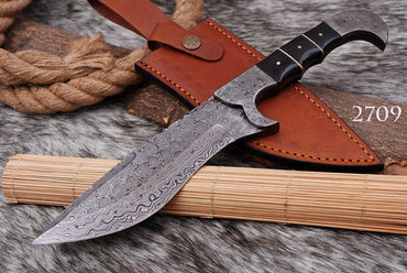 12 Custom Made Hunting Bowie knife Full Tang-bull Horn Handle with Genuine Leather sheath