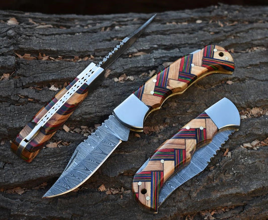 Handmade damascus Steel folding Blade Knife Bearded Wood Handle - Back Lock