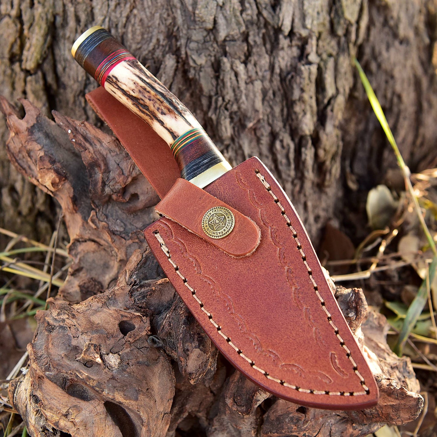 Custom Handmade Damascus Steel Blade Camping Skinner Knife Stage Handle