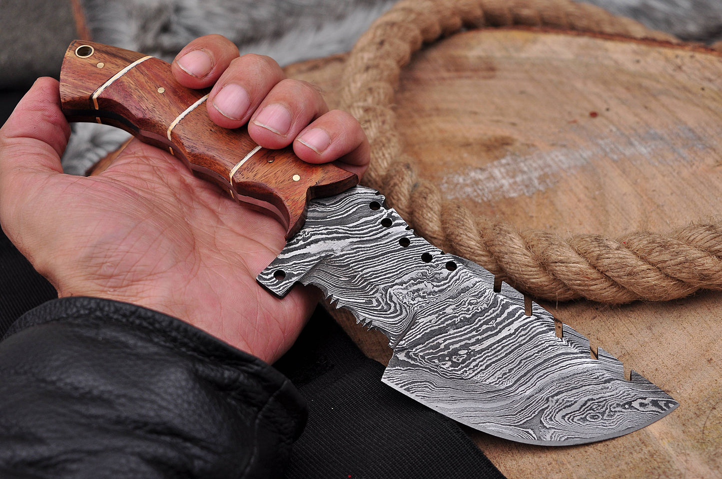 10”Custom Hand Made Forged Damascus Steel Tracker Hunting Camping Knife With Wood handle