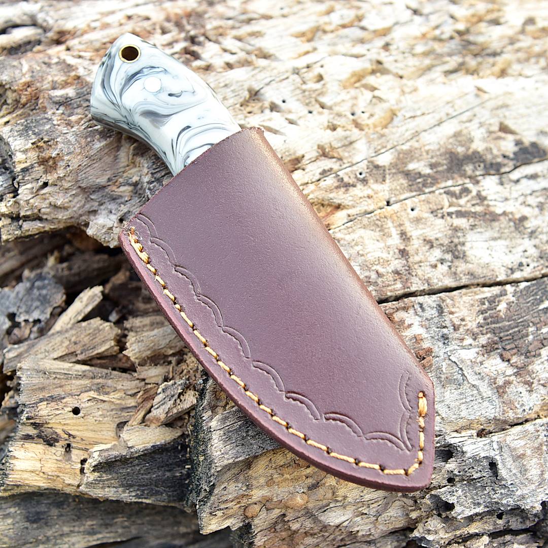 Handmade Carbon Steel Mini Skinner Knife Full Tang - Resin Handle with Leather Sheath