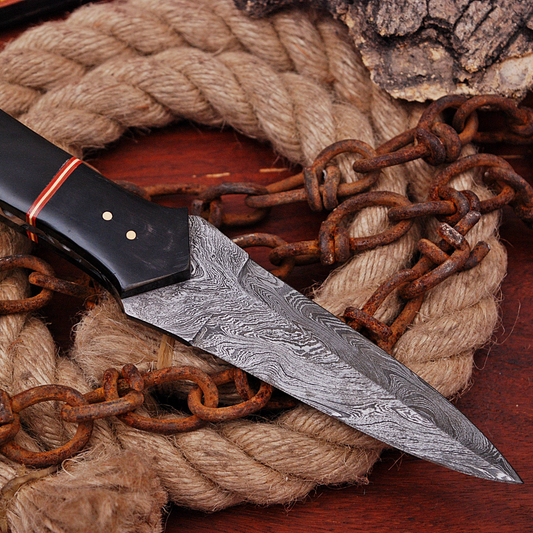 Custom Handmade Damascus steel double edged dirk knife bull horn handle