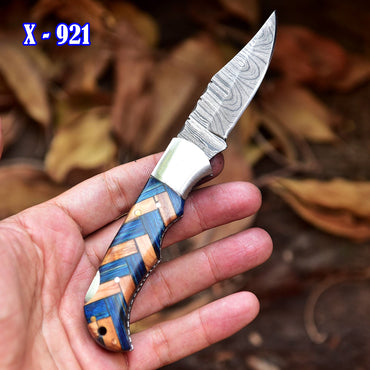 Custom Hand Forged Heavy Duty Damascus Steel Folding Blade Pocket Knife