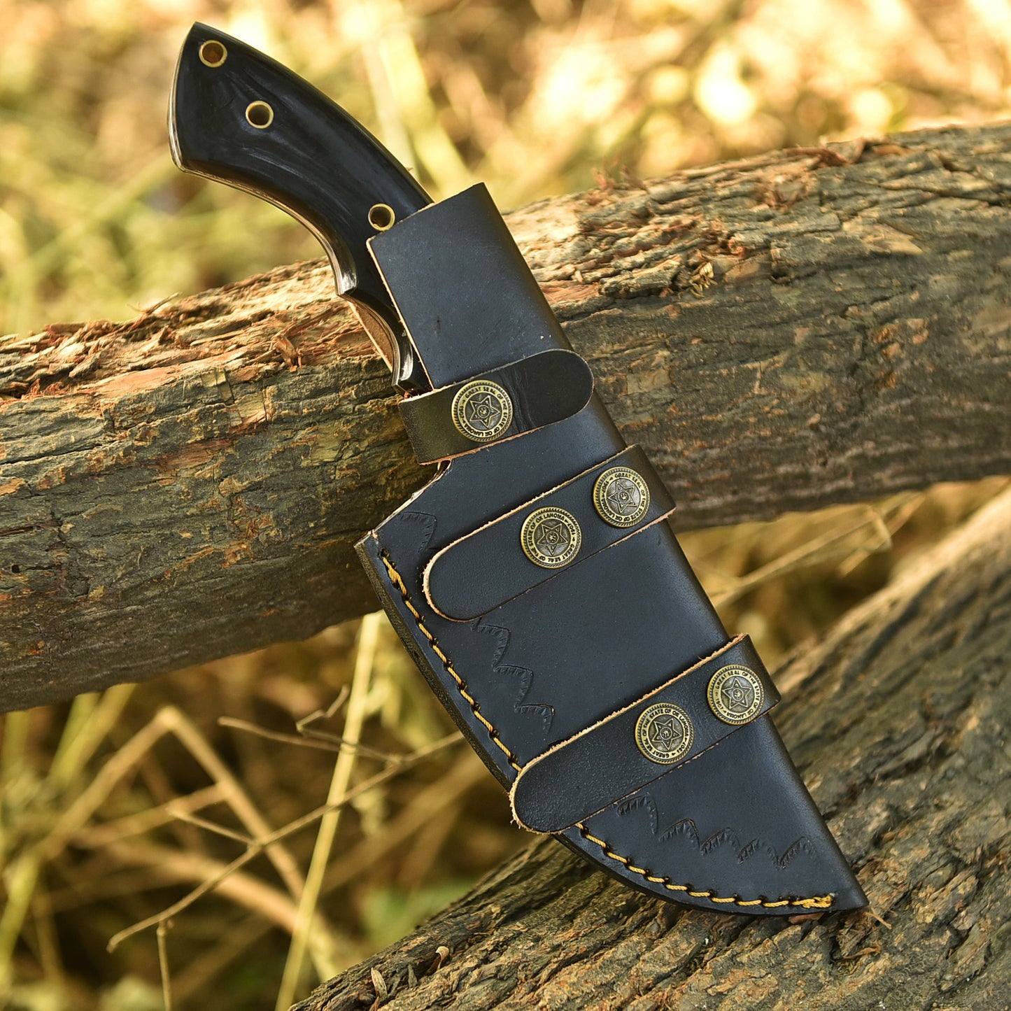 Handmade D2 Steel Hunting Tracker Knife Full Tang Fix Blade - Resin Handle