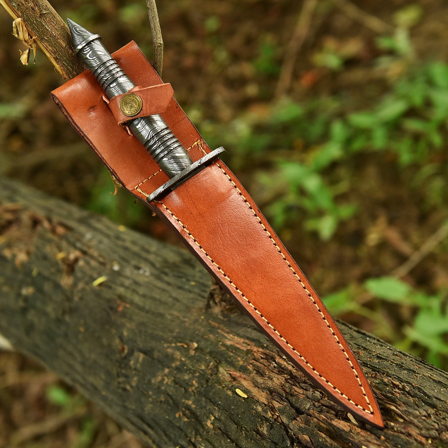 Handcrafted Damascus Steel Dagger Full Tang Fixed Blade Collector Knife