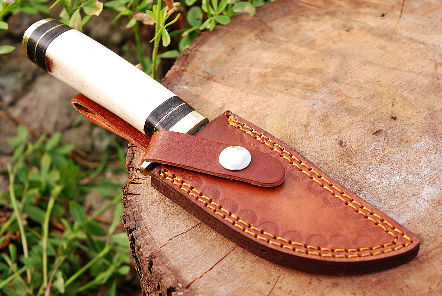 8" Handmade Fixed Damascus Balde Skinning Knife Bone Handle x-273