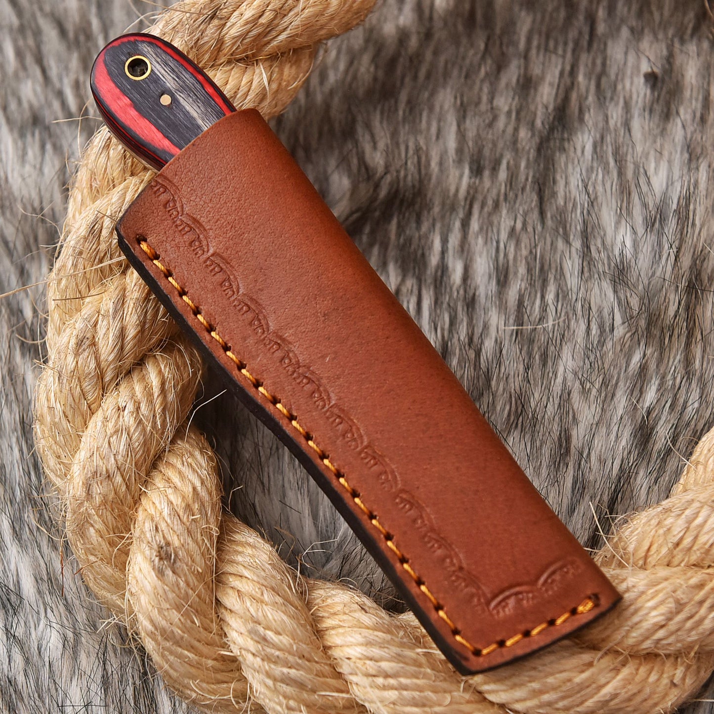 Handmade Damascus Steel Skinner Hunting Camping Knife With Sheath