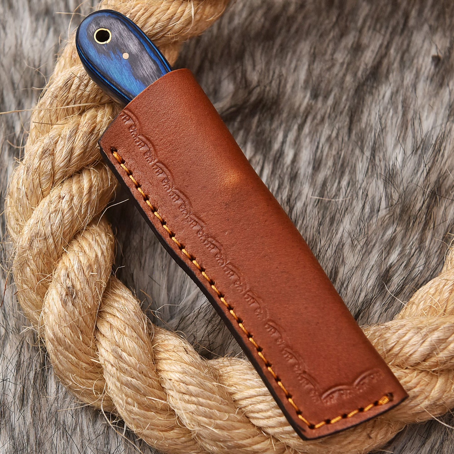 Handmade Damascus Steel Skinning Tactical Camping Knife Wood Handle EDC