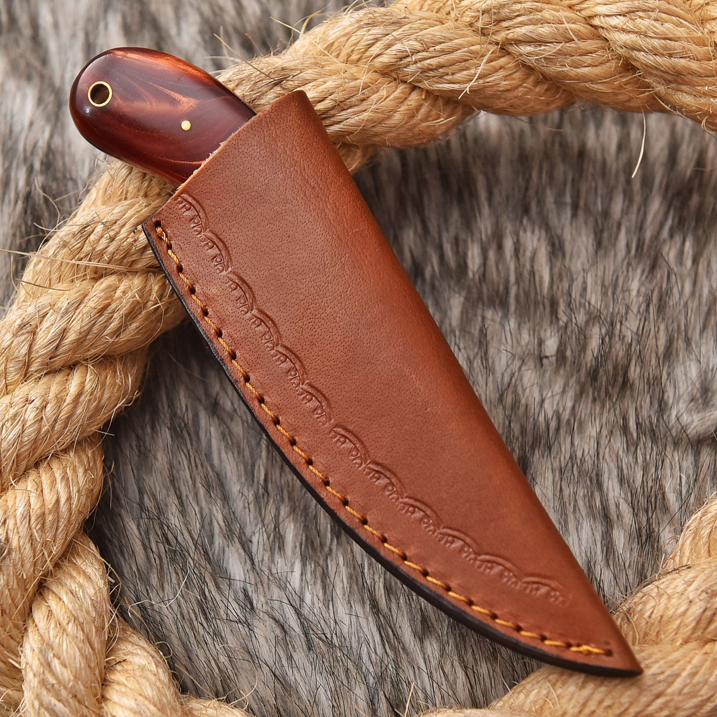 Handmade Damascus Steel Skinner Knife Resin Handle Full Tang With Sheath
