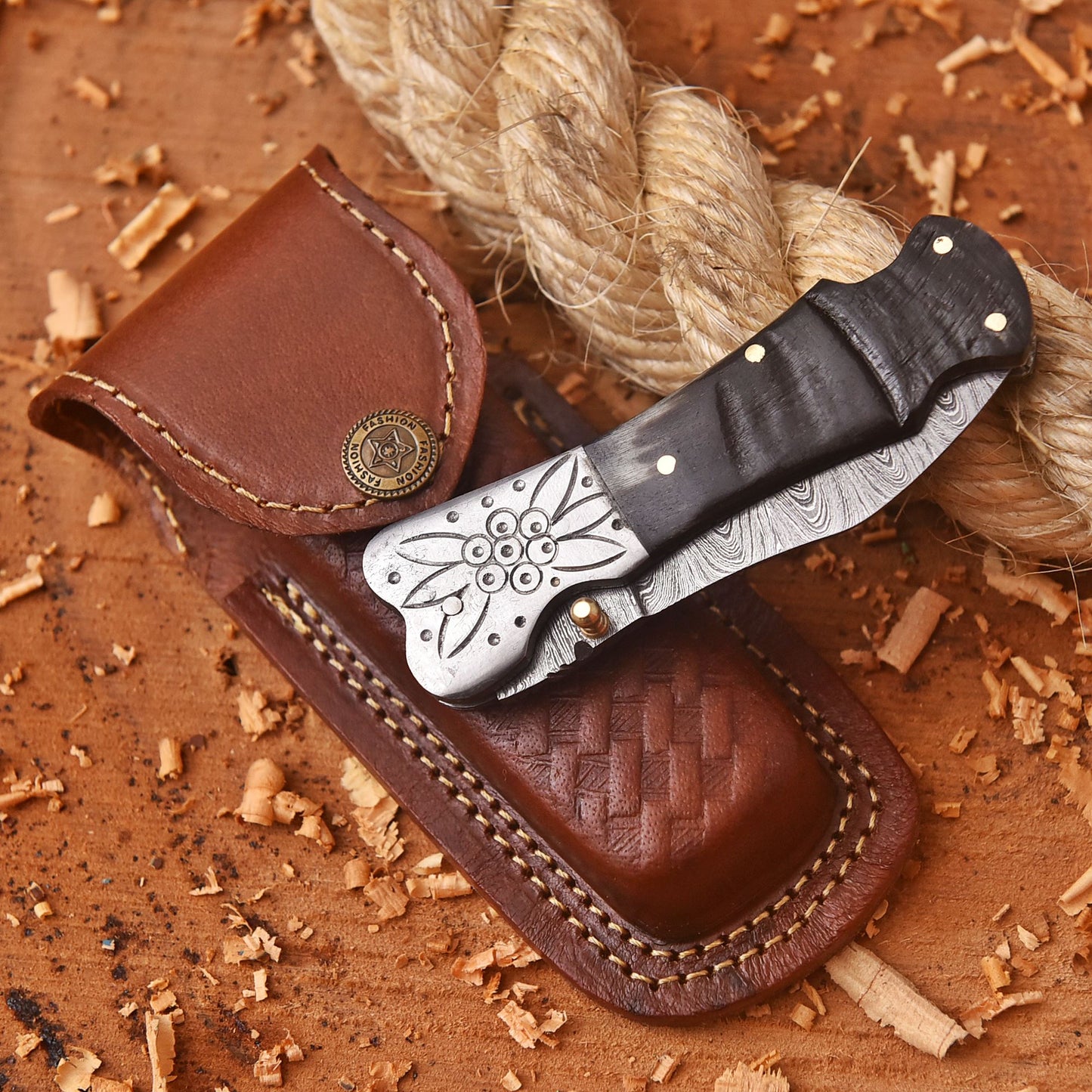 Handmade Damascus Folding Blade Hunting Pocket Knife Ram Horn Handle