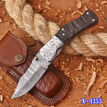 Handmade Damascus Folding Blade Pocket Knife Ram Horn Handle Camping Knife
