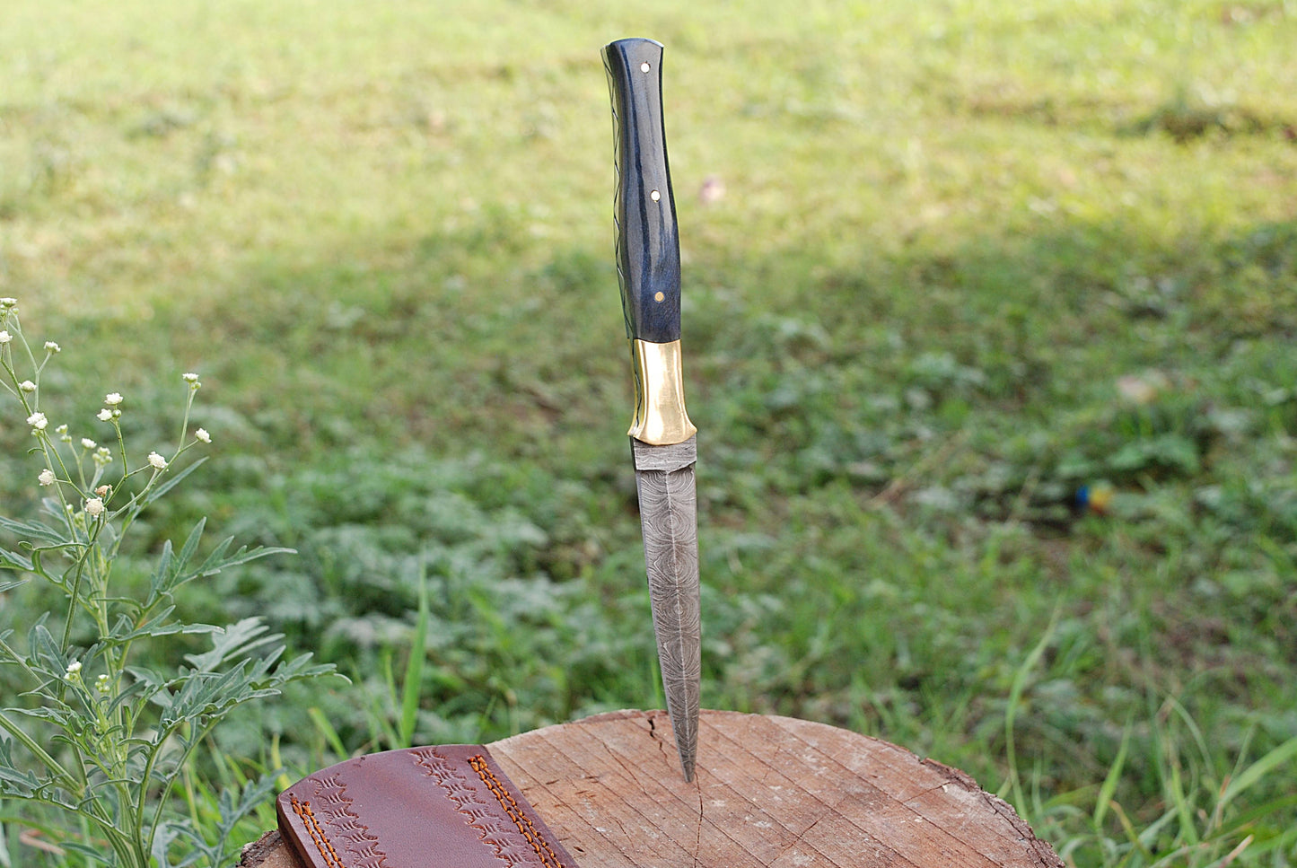 Handmade Damascus Steel knife full tang Hunting Boot knives camel bone handle x-163