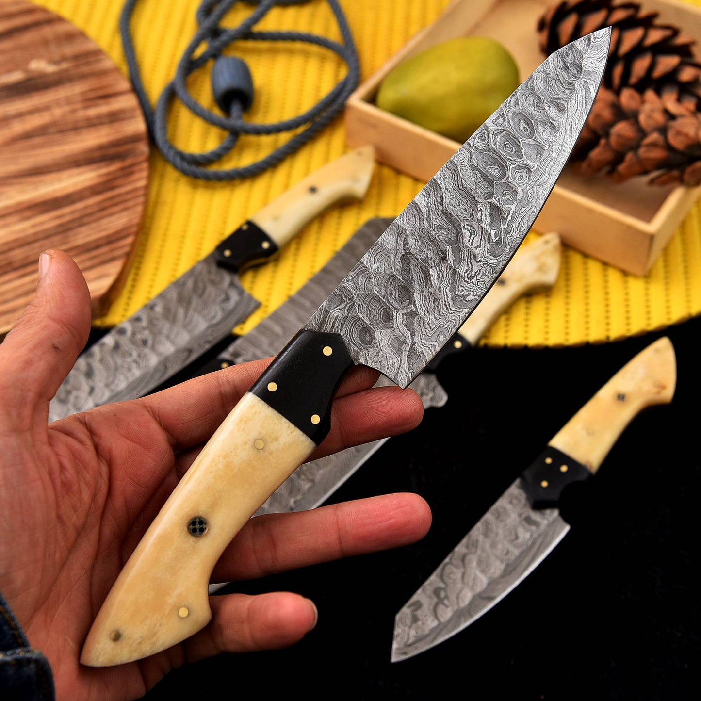 Masterfully Crafted Damascus Steel Chef's Knife Superior Quality for Professional Kitchen Knives X-221
