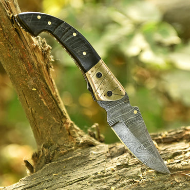 Handmade Damascus Steel Folding Blade Pocket Knife Ram Horn Brass Bolster Handle
