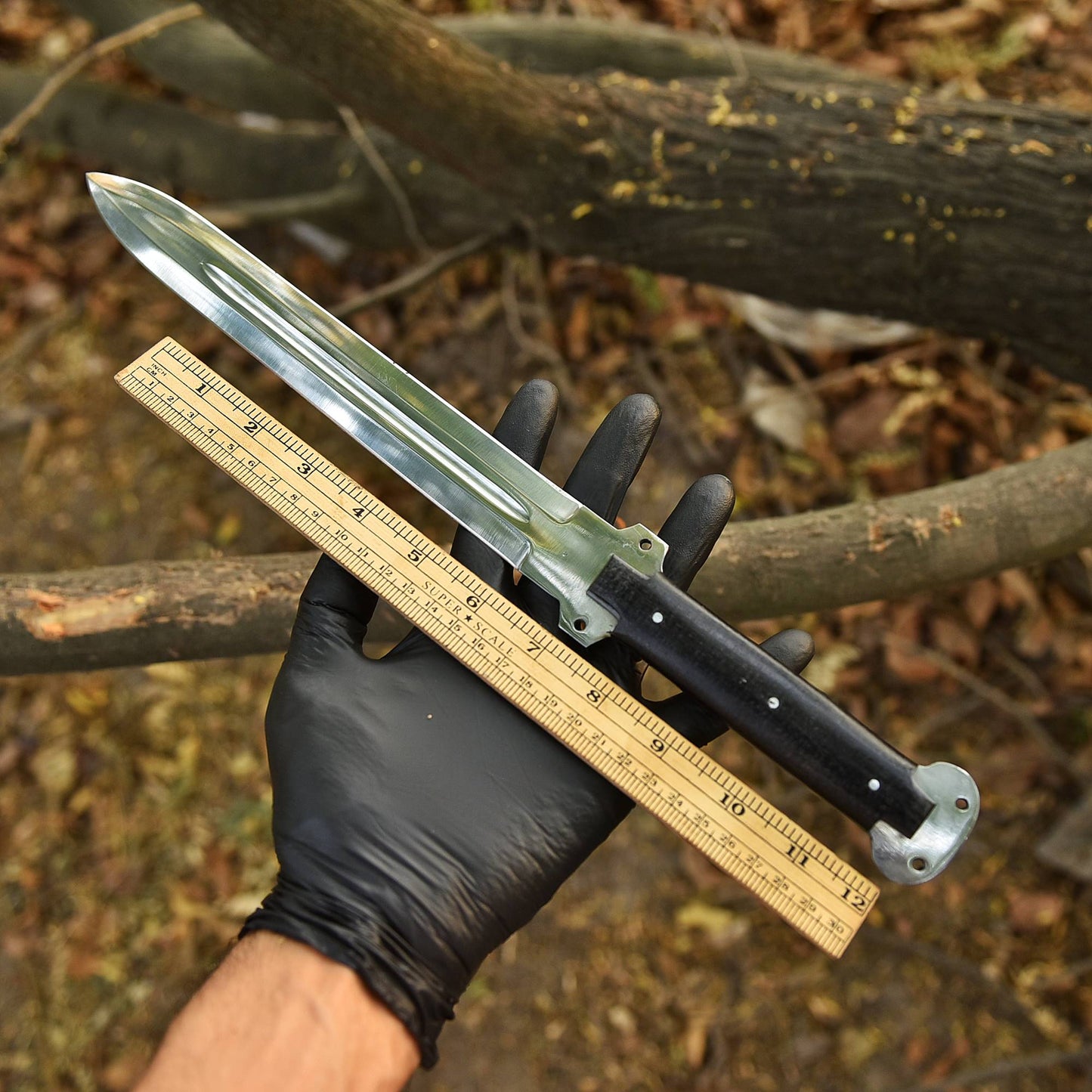 Handmade High End Tactical Carbon Steel Double Edge D2 Blade Dagger