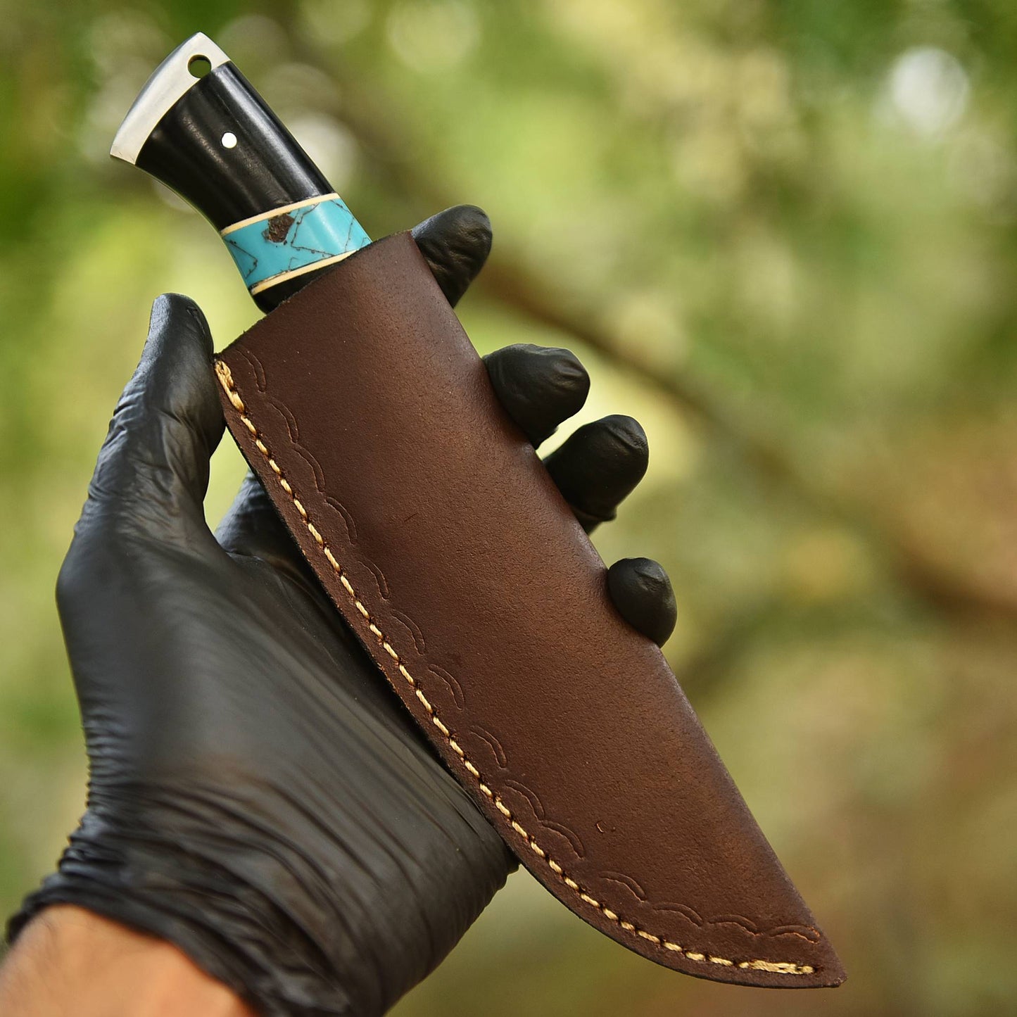 Handmade Forged Damascus Steel Gut Hook Blade Skinner Knife Resin Handle