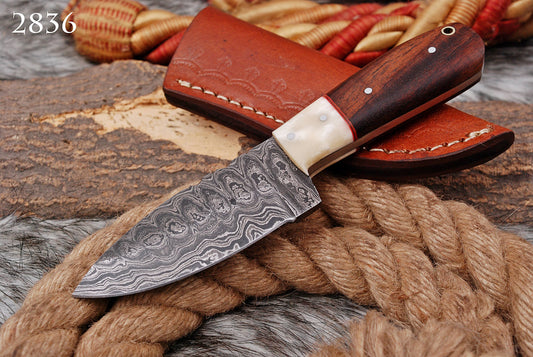 Custom Handmade Damascus Steel Outdoor Hunting Skinning Knife With Sheath