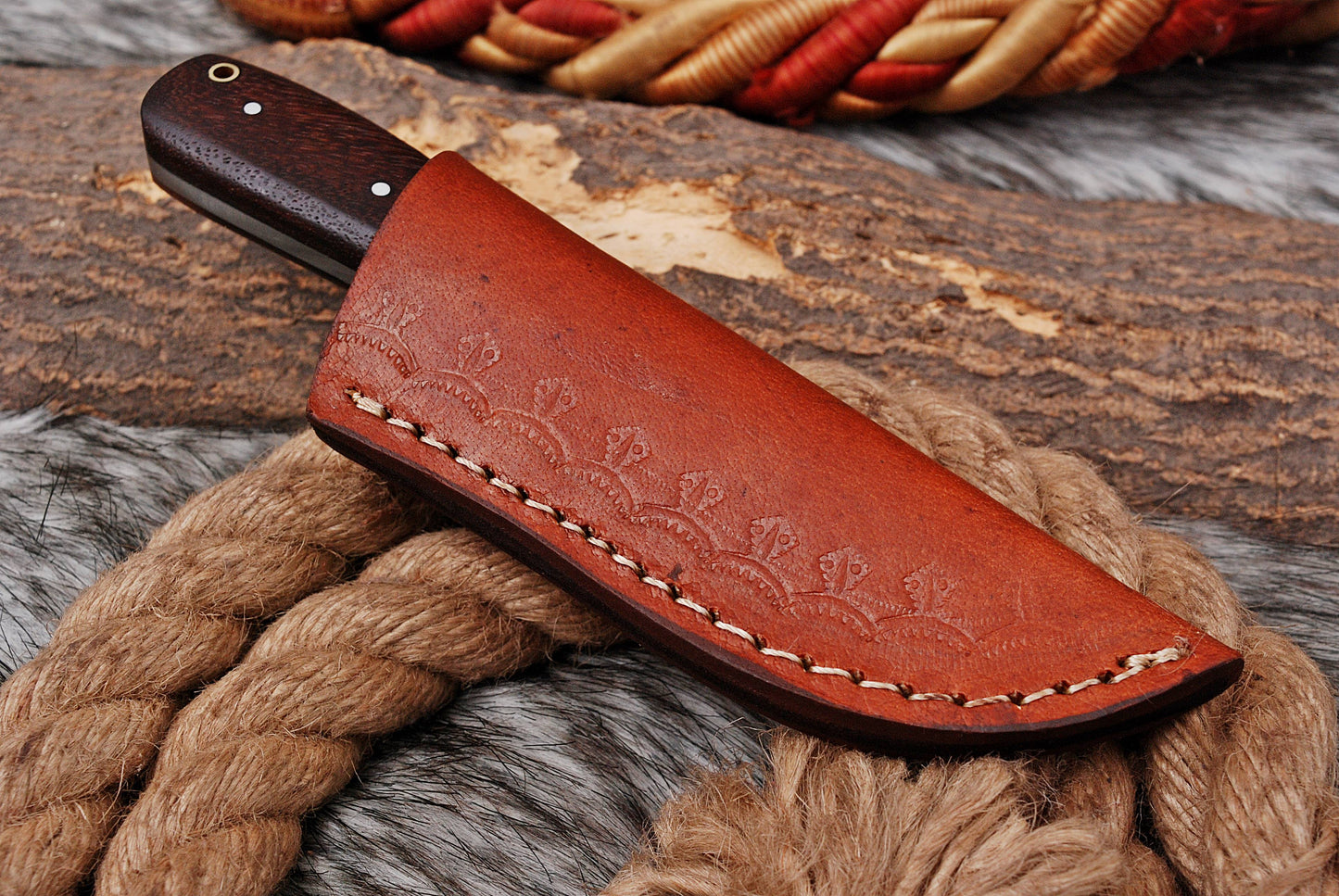 Custom Handmade Damascus Steel Outdoor Hunting Skinning Knife With Sheath