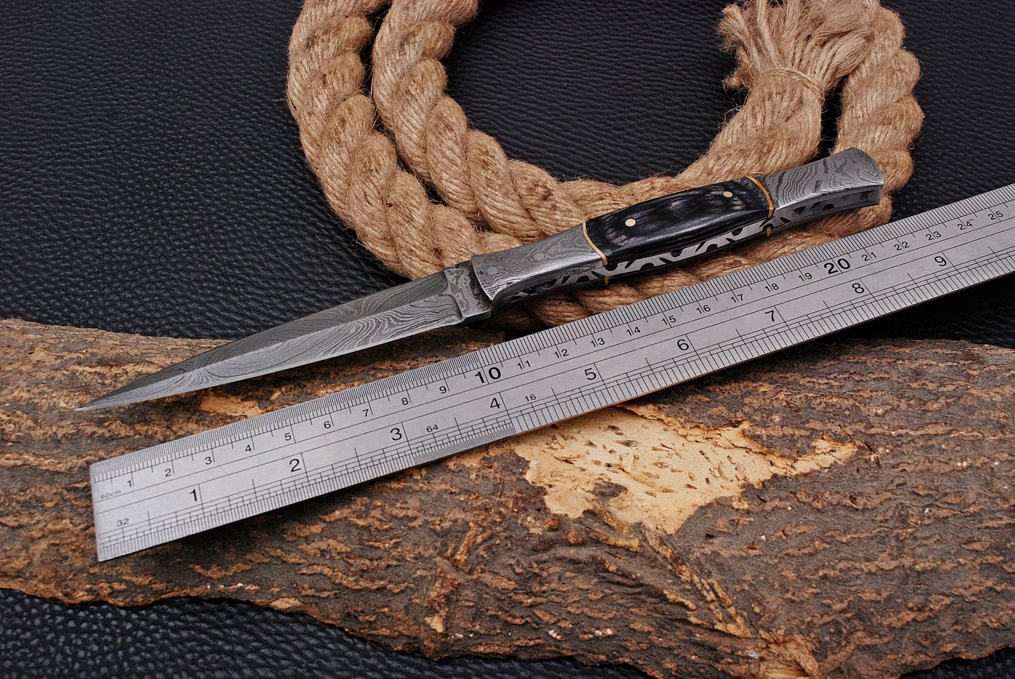Handmade Forged Japanese Damascus Knife Best Outdoor Tactical Multi-Purpose