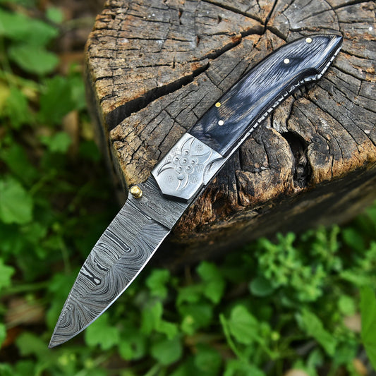Luxury Handmade Damascus Steel Folding Knife Outdoor Adventure Tool