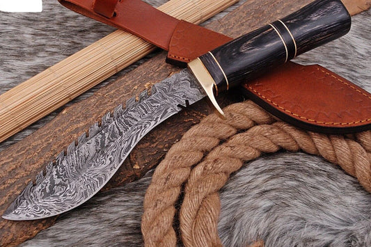 Hand Made Forged Damascus Steel Traditional Gurkha Kukri Knife Brass Guard Pakka Wood Handle
