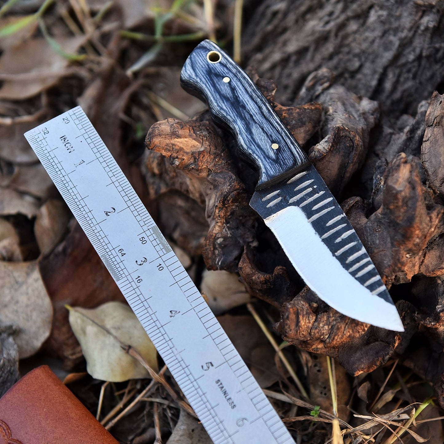Handmade Carbon Steel Blade Outdoor Hunting Camping Skinner Knife Wood Handle
