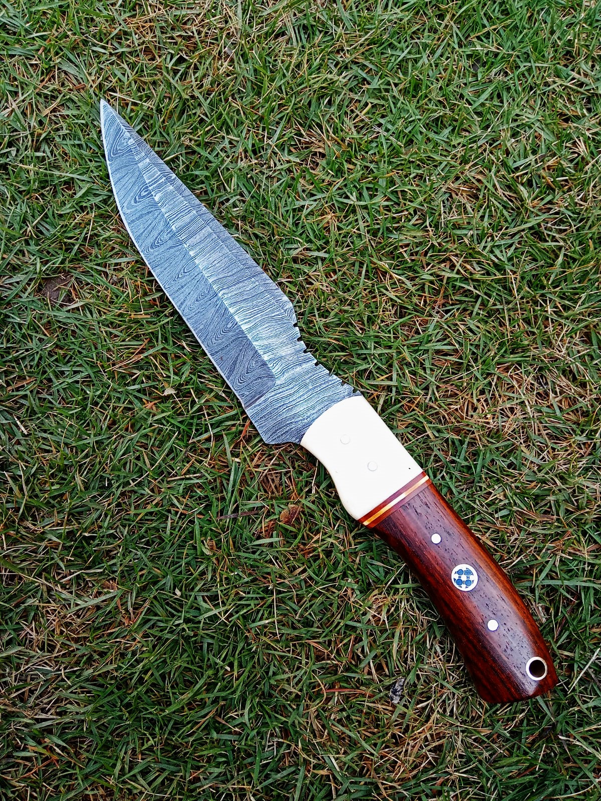 Custom Handmade Damascus Steel Blade Outdoor Hunting Camping Knife