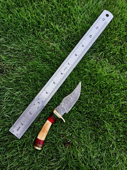 Handmade Damascus Steel Outdoor Fixed Blade Hiking Skinner Knife Stage Handle