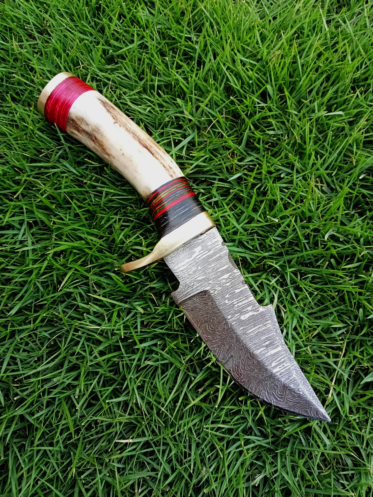 Handmade Damascus Steel Skinner Outdoor Camping Adventure Knife