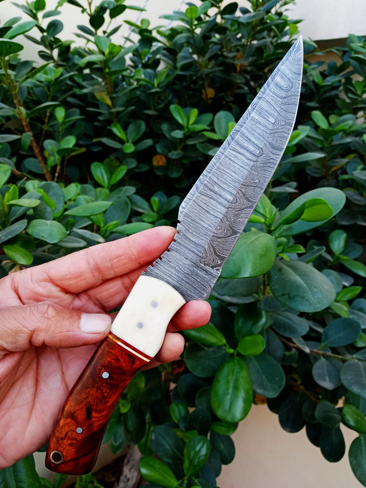 Custom Handmade Damascus Steel Blade Outdoor Hunting Camping Knife