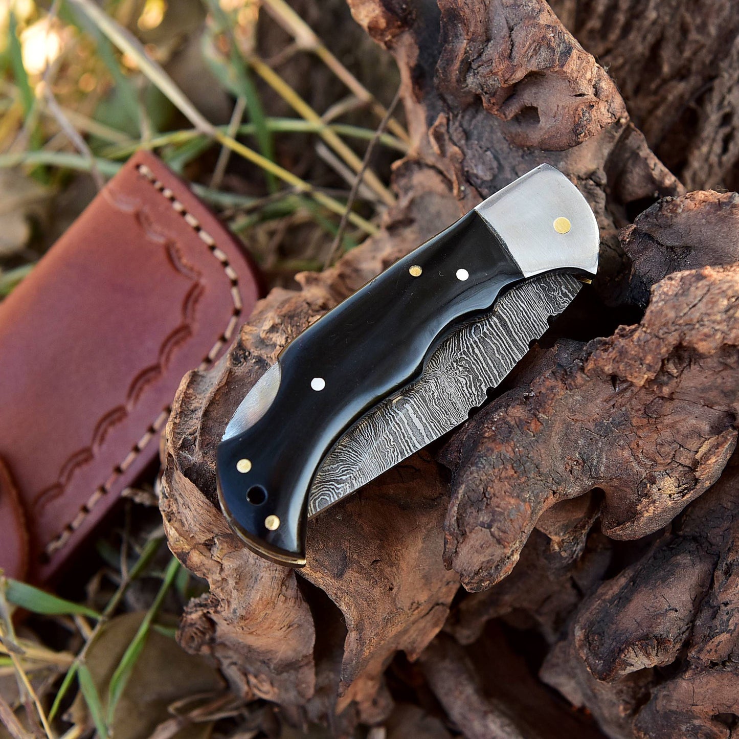 Handmade Damascus Back Lock Folding Pocket  Camping Knife Wood Handle