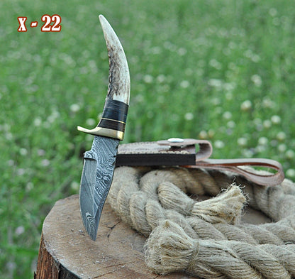 Miniature Knife Damascus Steel Fixed Blade Skinner Stag Antler Handle with Sheath