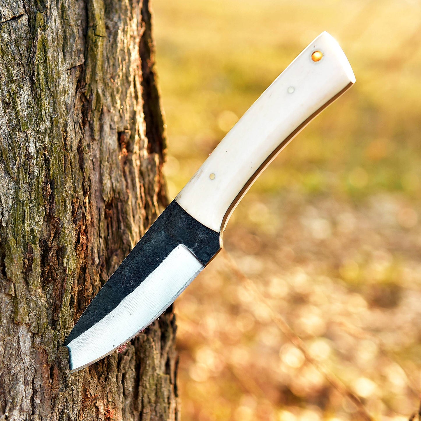 Handmade High-End Carbon 1095 Steel Fixed Blade Skinner Camel Bone Handle