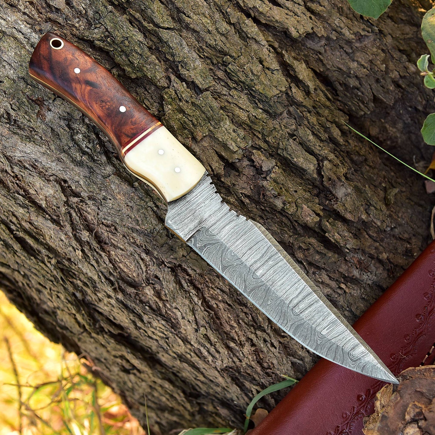Custom Handmade Damascus Steel Blade Outdoor Hunting Camping Knife