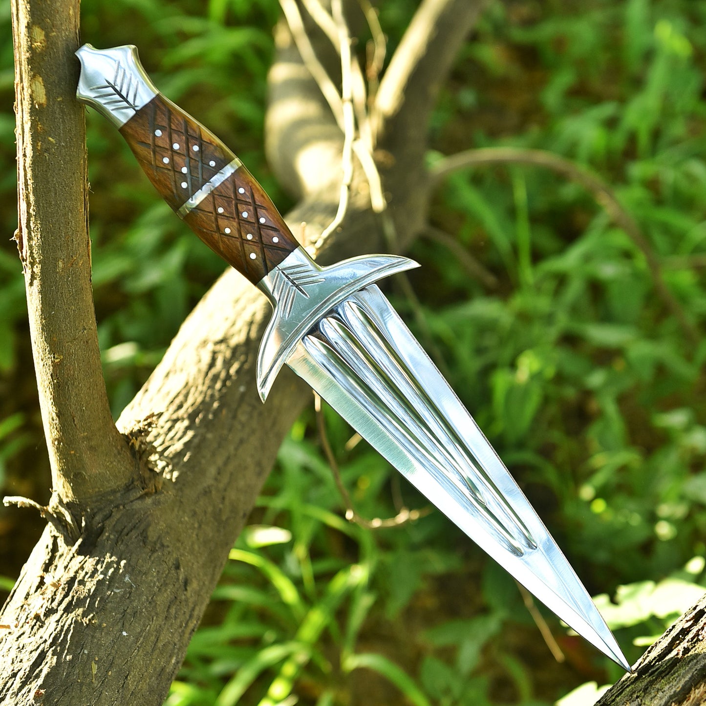 Handcrafted Fixed Double Edge Carbon Steel Blade Dagger Knife Wood Handle