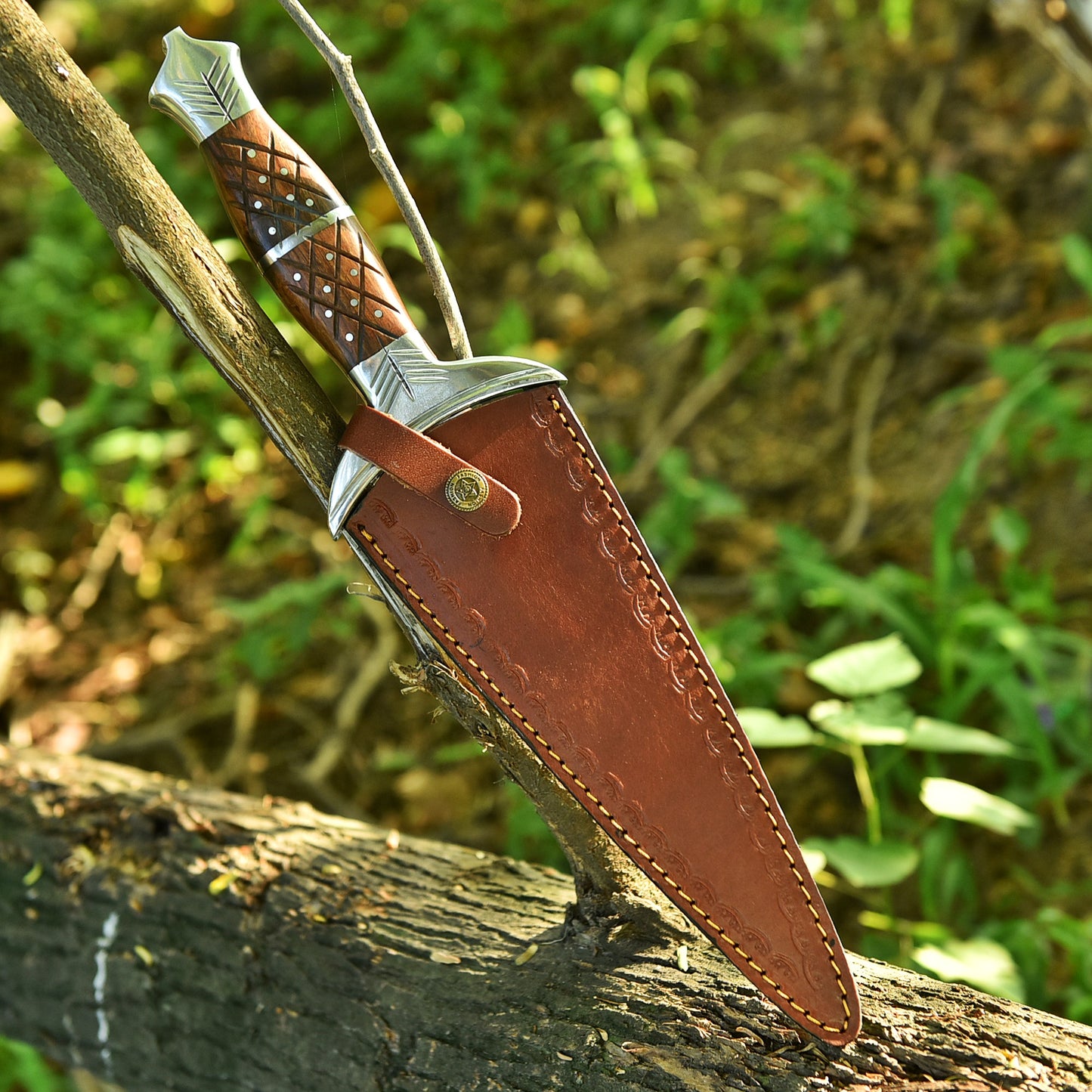 Handcrafted Fixed Double Edge Carbon Steel Blade Dagger Knife Wood Handle