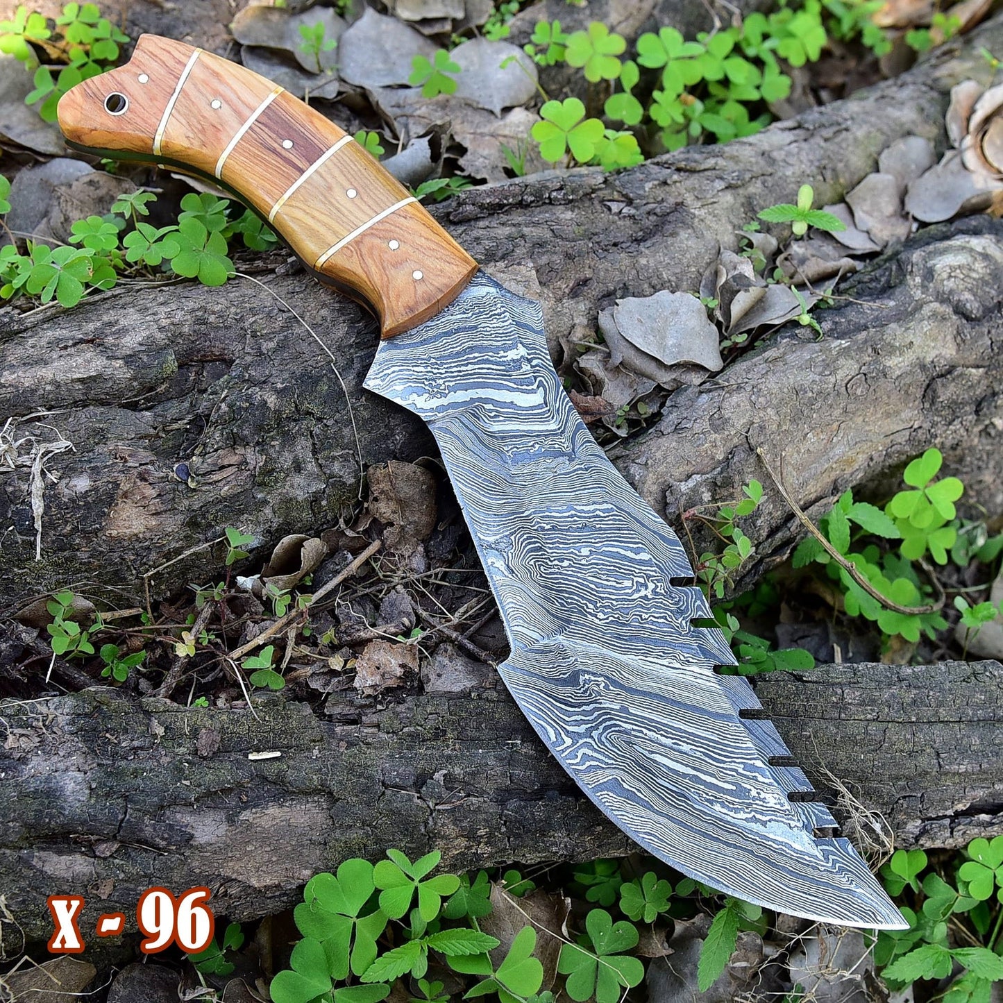 Damascus Bowie knife Outdoor hunting Survival fixed kukri blade Tom tracker knife with sheath