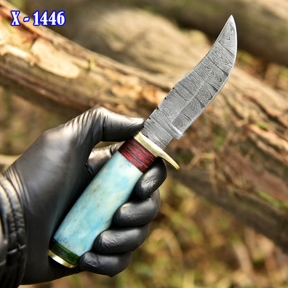 Custom HANDMADE FORGED DAMASCUS Steel Hunting Knife CamelBone Guard Handle