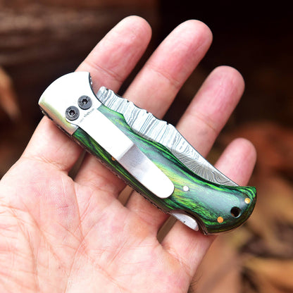 Handmade Damascus Steel Outdoor Hunting  Folding Pocket Knife Wood Handle