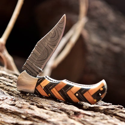 Handmade Damascus Steel Hunting Folding Knife Wood Steel Bolster Handle