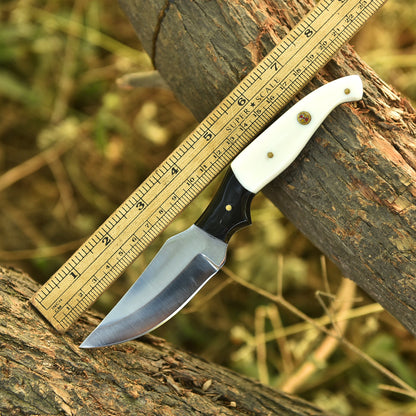Hand Forged Full Tang Skinner Knife Resin Handle D2 Steel