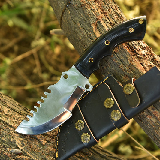 Handmade D2 Steel Hunting Tracker Knife Full Tang Fix Blade - Resin Handle