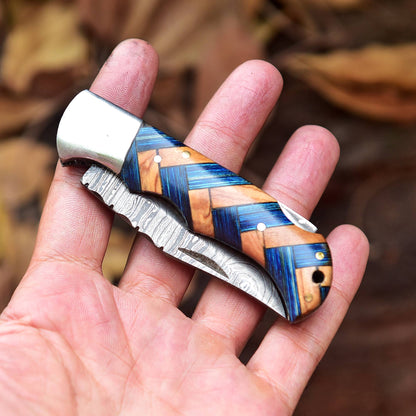 Custom Hand Forged Heavy Duty Damascus Steel Folding Blade Pocket Knife