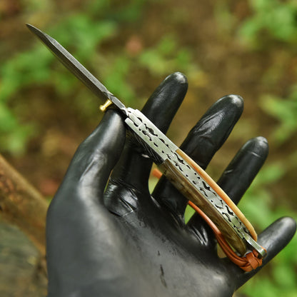 Adventure Hand Forged Damascus Folding Hunting Knife Ram Horn Handle