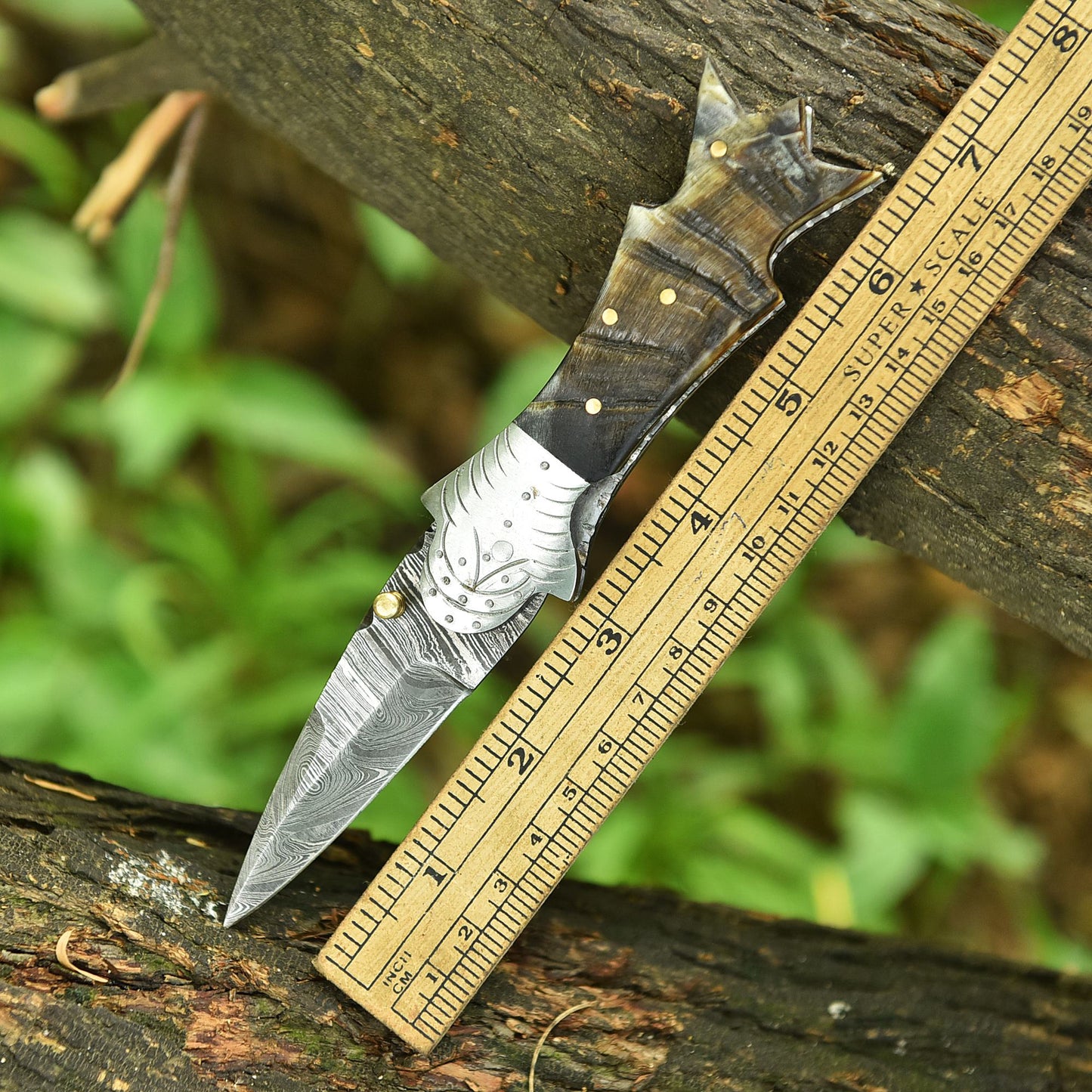 Premium Handmade Damascus Folding Blade Pocket Knife Ram Horn Handle