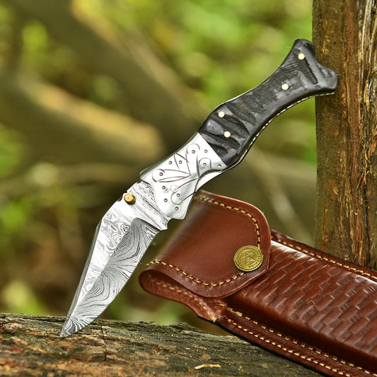 Damascus Steel Folding Blade EDC Pocket Hunting Knife Ram Horn Handle