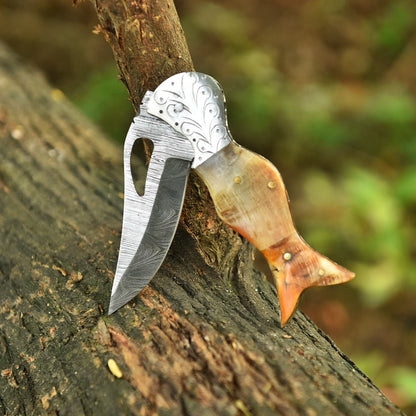 Elite Handmade EDC Folding Knife Damascus Blade Ram Horn Handle