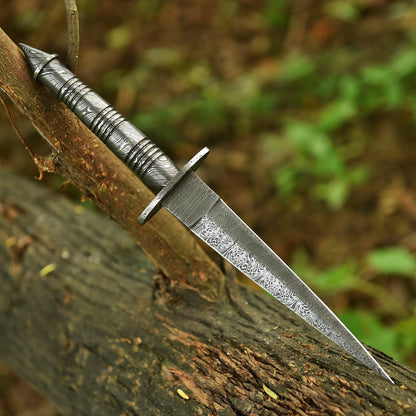 Handcrafted Damascus Steel Dagger Full Tang Fixed Blade Collector Knife