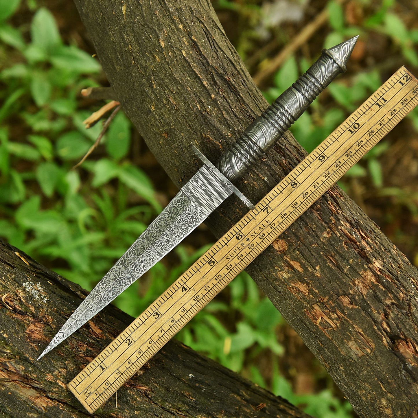 Handcrafted Damascus Steel Dagger Full Tang Fixed Blade Collector Knife